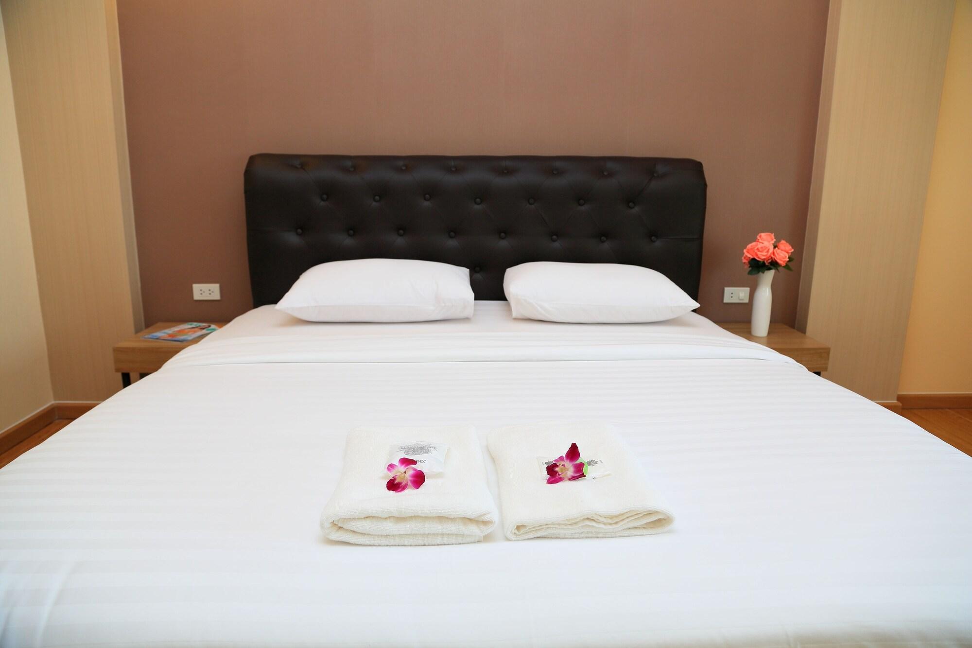 Triple Trees Hotel Pathum Thani Eksteriør billede