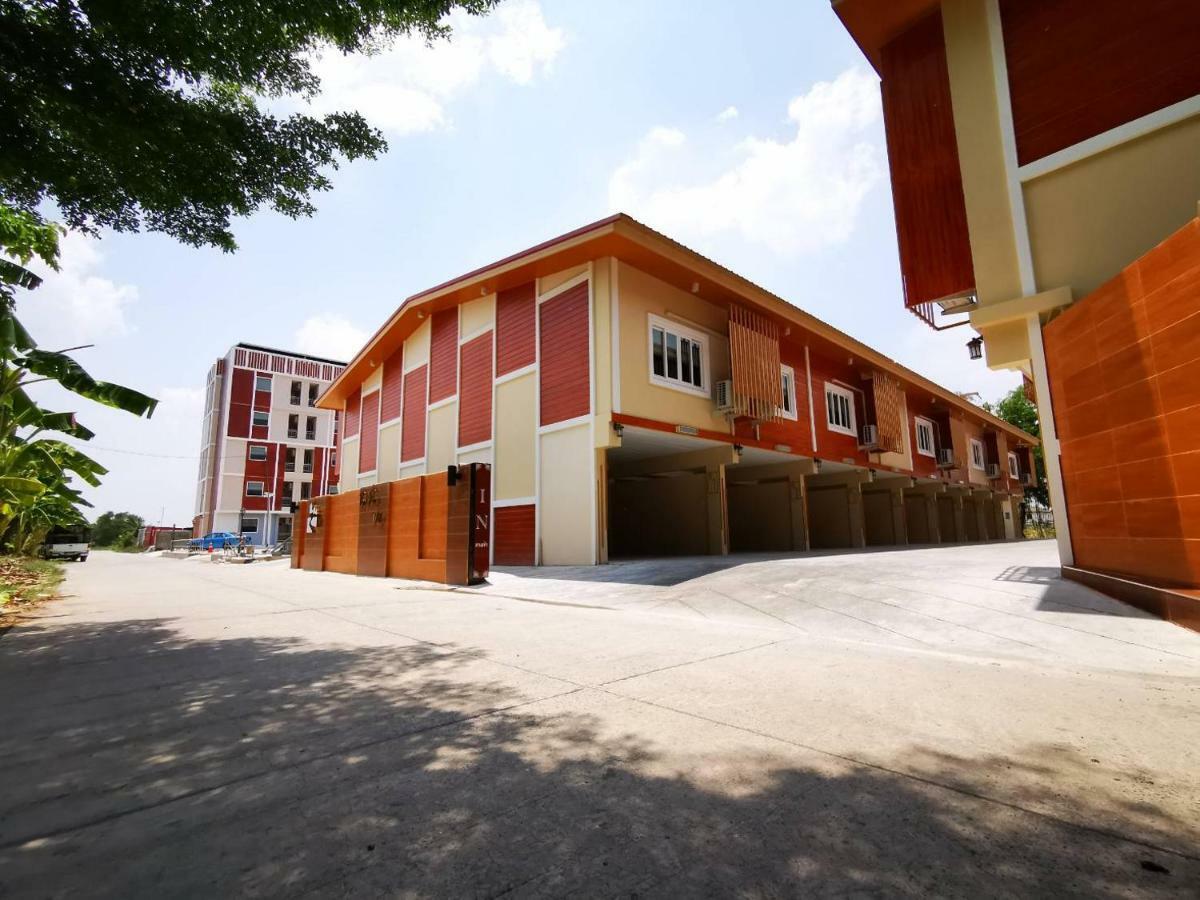 Triple Trees Hotel Pathum Thani Eksteriør billede