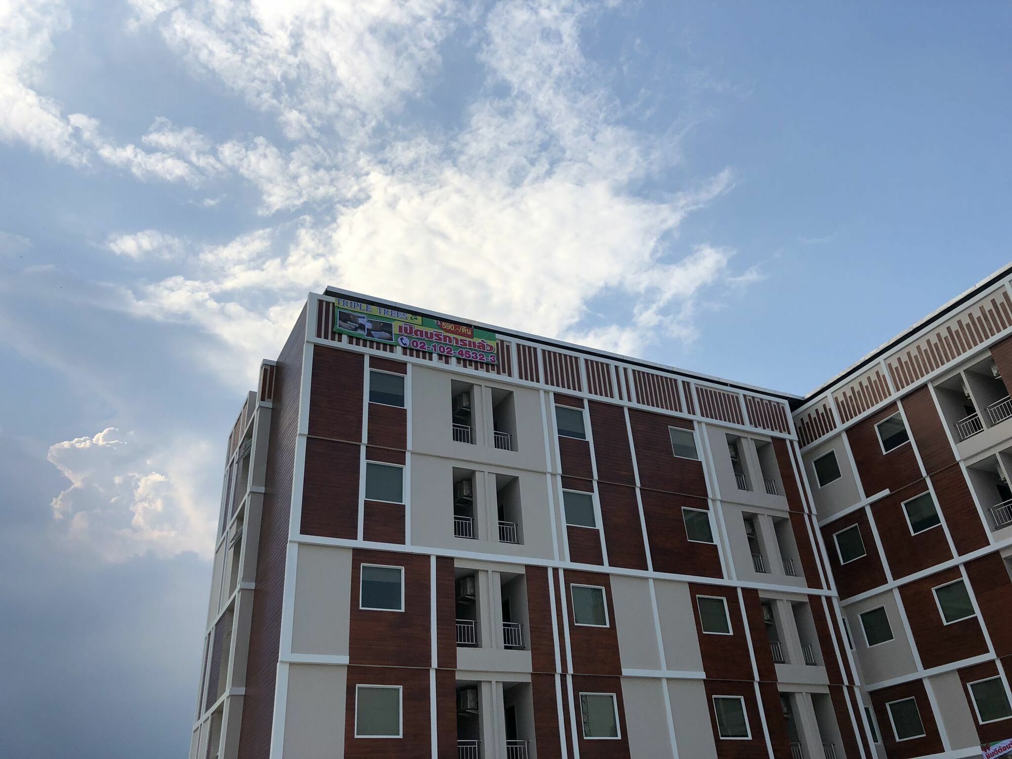 Triple Trees Hotel Pathum Thani Eksteriør billede